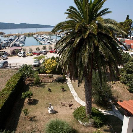 Kaštela Yacht Beach Apartments מראה חיצוני תמונה