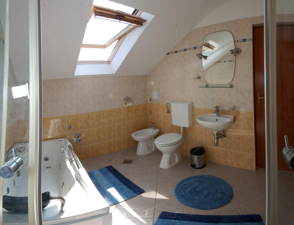 Kaštela Yacht Beach Apartments מראה חיצוני תמונה